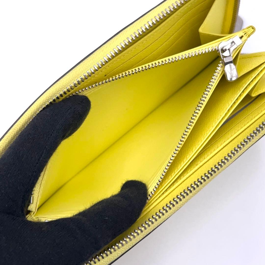 Louis Vuitton Epi Wallet Yellow Newshape Leather — view 4