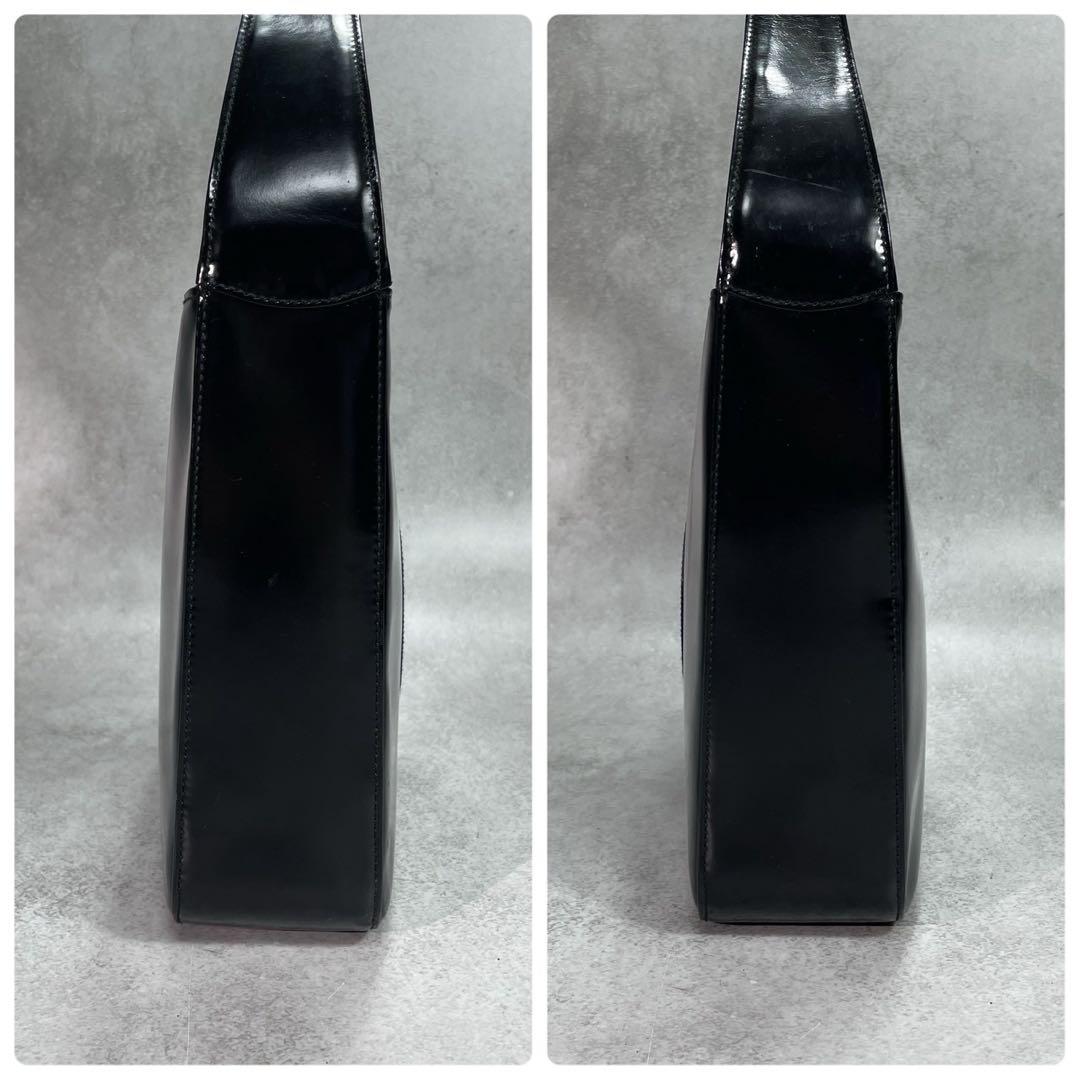 Gucci GG Shoulder Bag Patent Leather Black Logo — view 7
