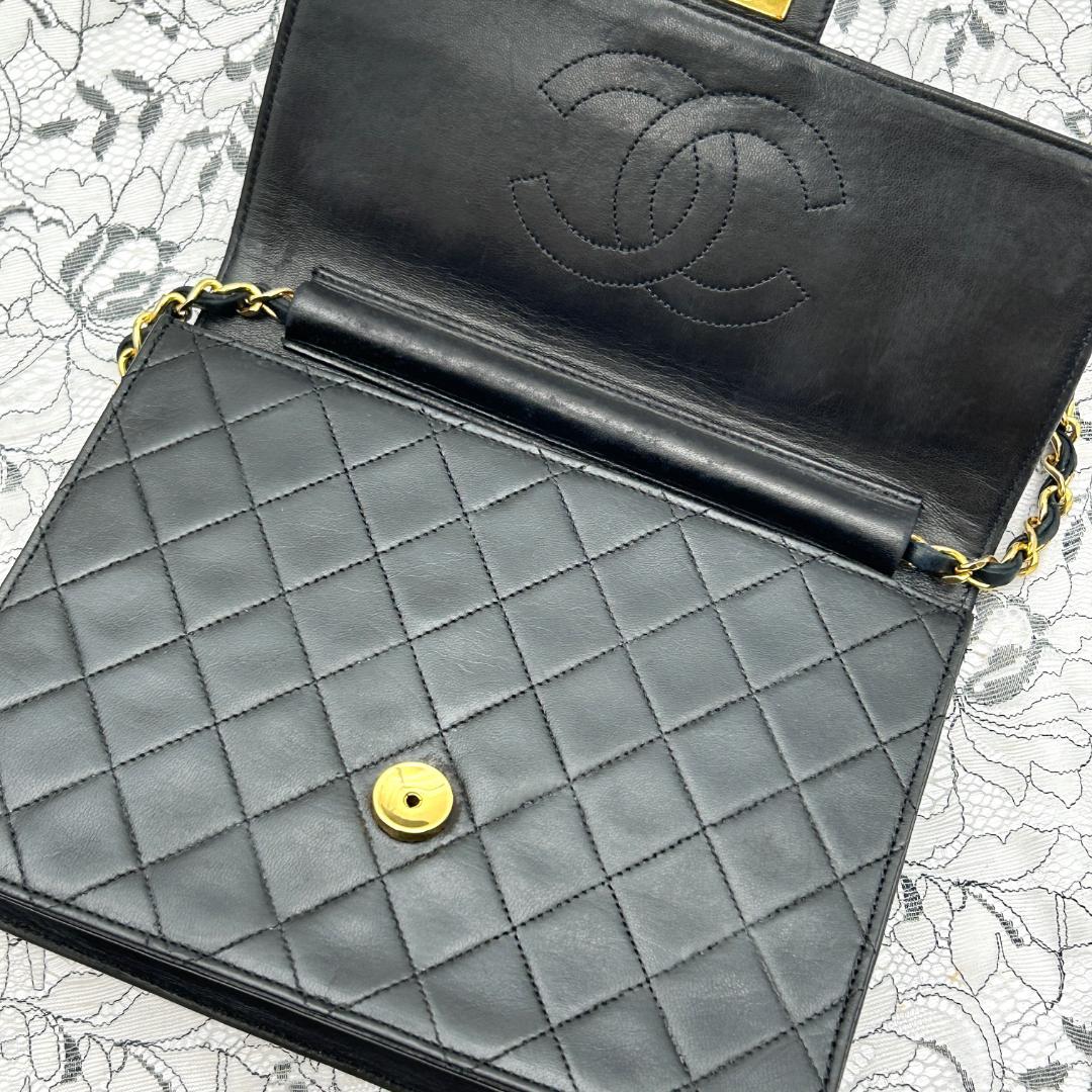 Chanel Quilted Chain Shoulder Bag — view 5
