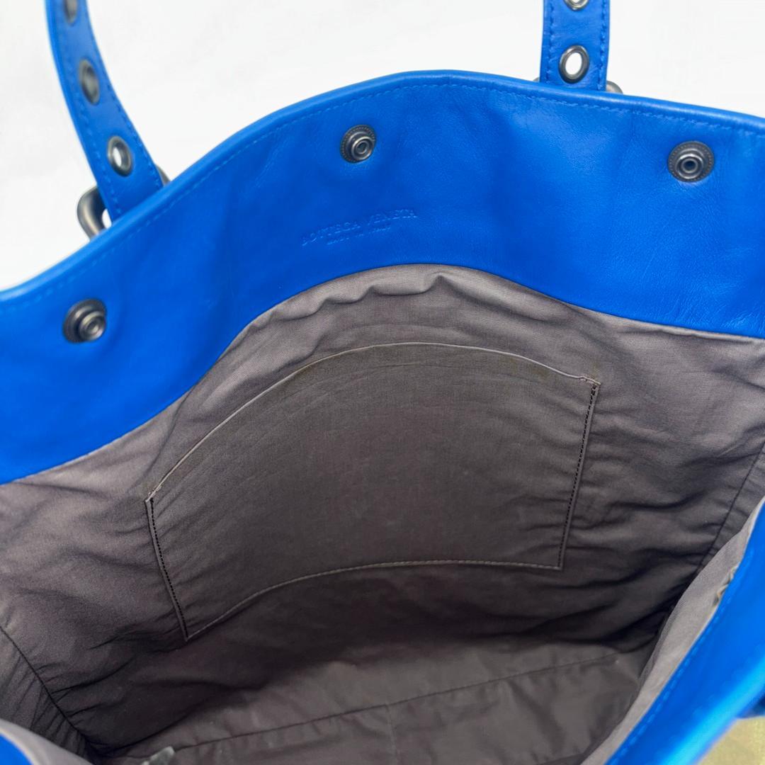 Unused Bottega Veneta Intrecciato VN Acator Tote Bag