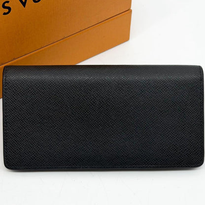 Louis Vuitton Portefeuille Brazza Taiga Wallet — view 3
