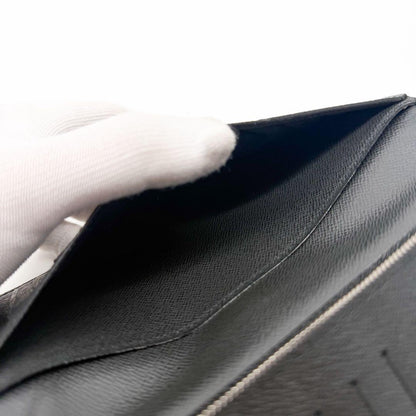 Louis Vuitton Portefeuille Brazza Taiga Wallet — view 7