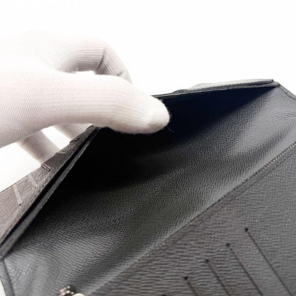 Louis Vuitton Portefeuille Brazza Taiga Wallet — view 8