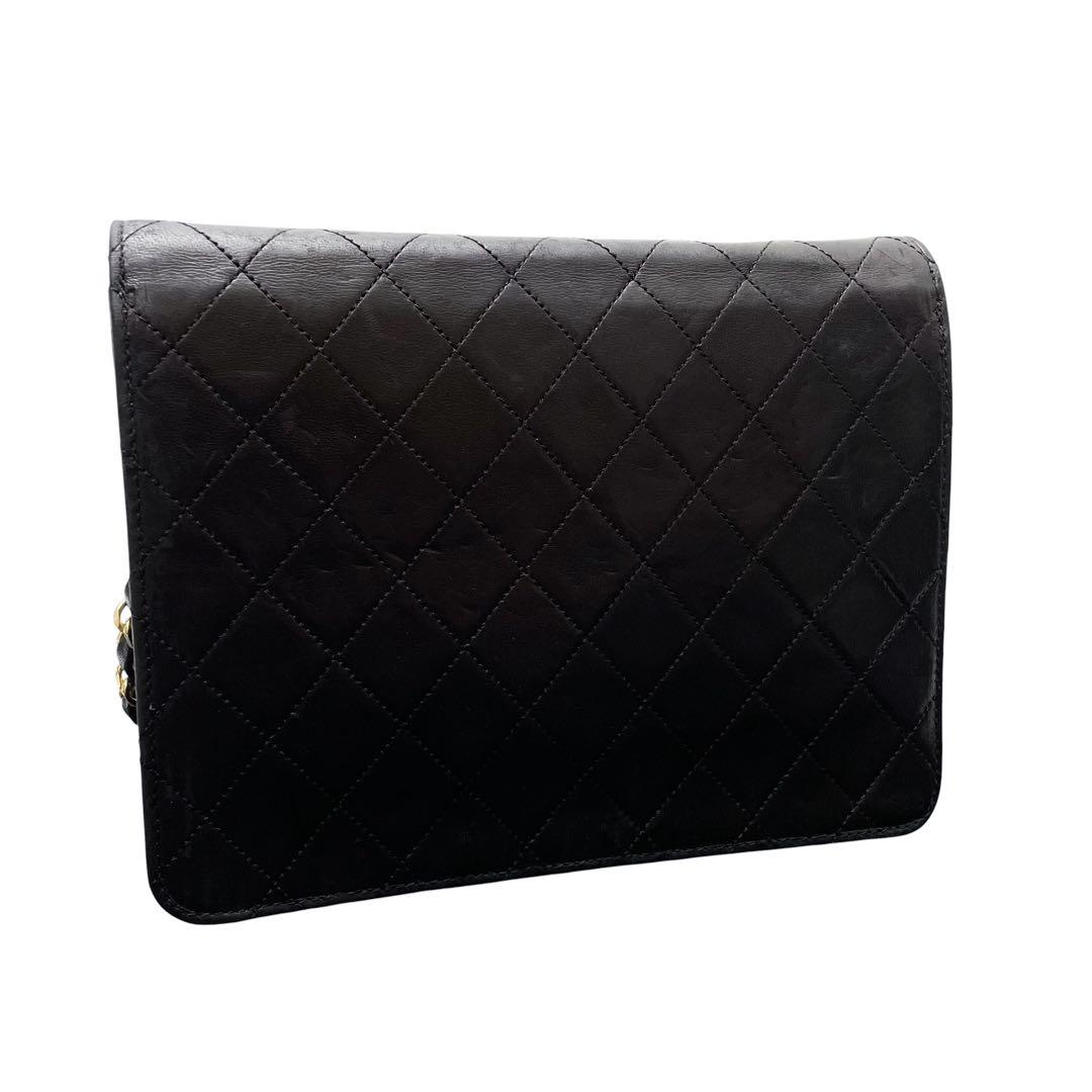 Chanel Quilted Lambskin CC Logo Chain Shoulder Bag Black — view 2
