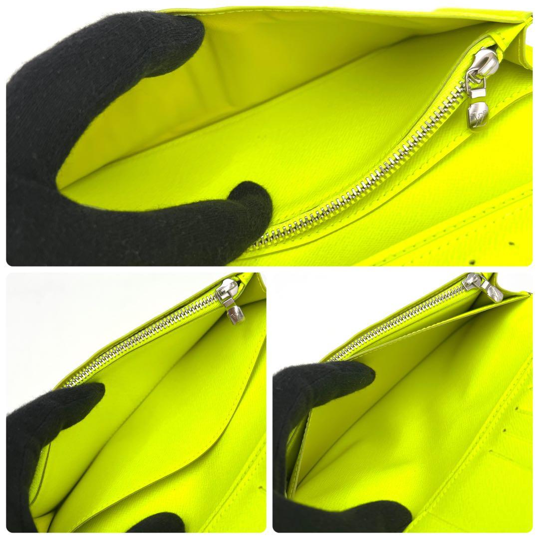 Louis Vuitton Taigarama Portefeuille Brazza Neon Yellow Wallet — view 4