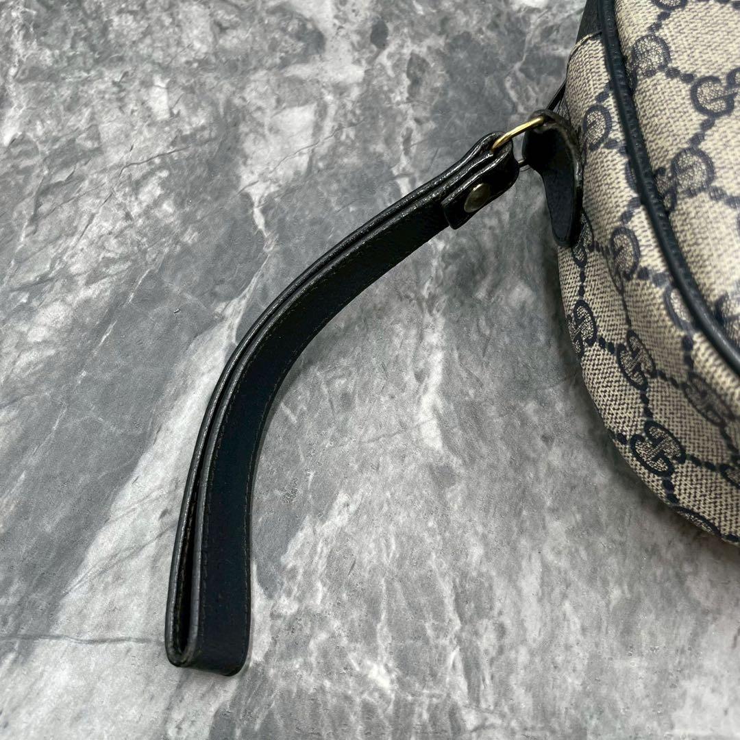 Gucci GG Sherry Line Clutch Navy Logo Leather — view 4
