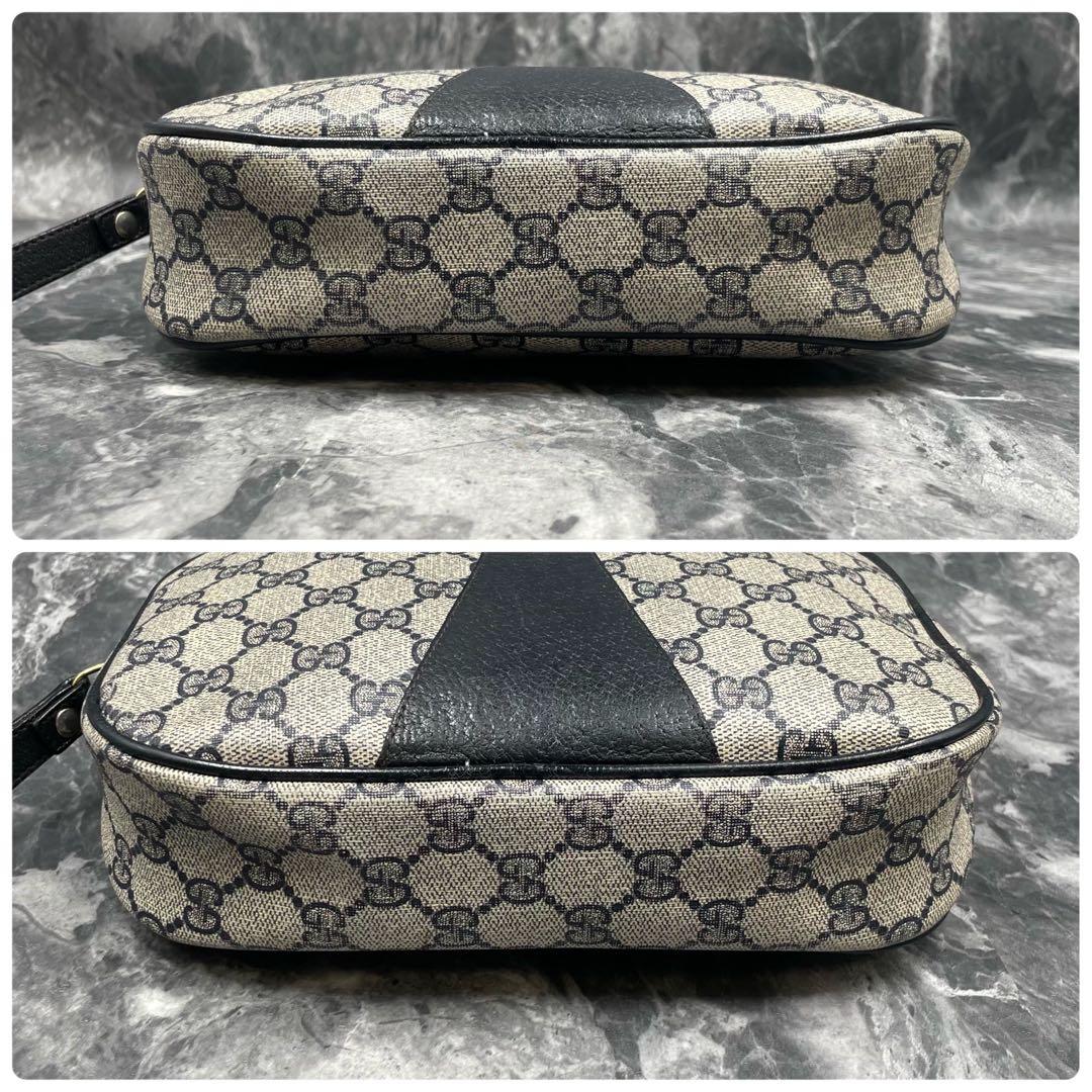 Gucci GG Sherry Line Clutch Navy Logo Leather — view 7