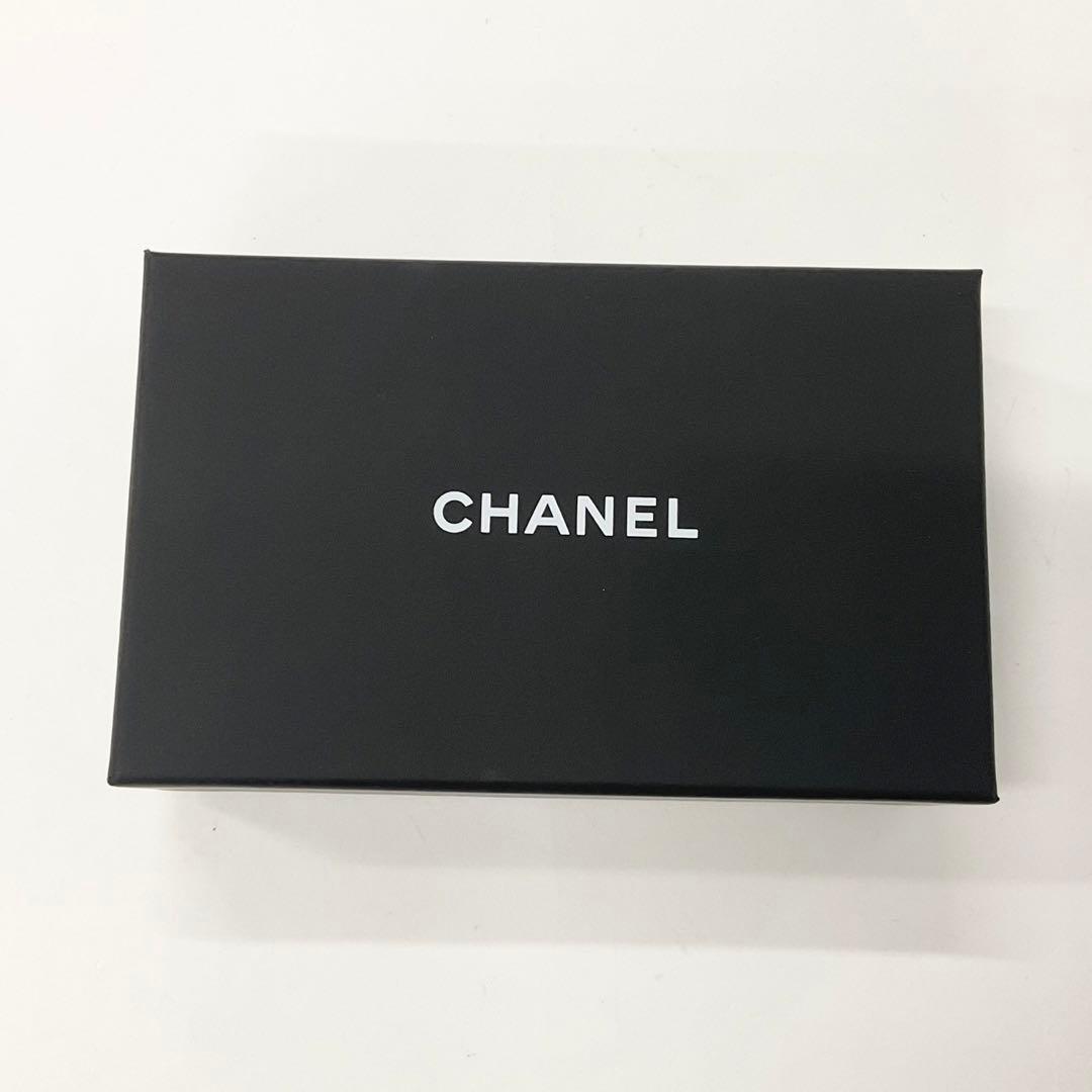 Chanel Caviar Leather CC Logo Zip Coin Purse Wallet Case — view 9