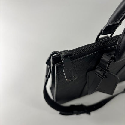 Louis Vuitton Taurillon Monogram Sac Plat Cross Tote Bag — view 7