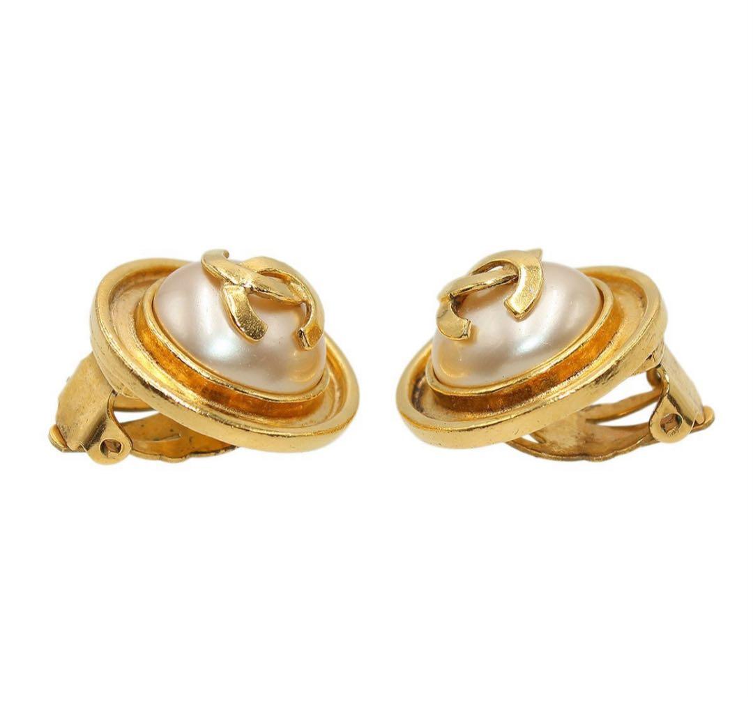 Chanel Coco Mark Faux Pearl Round Earrings