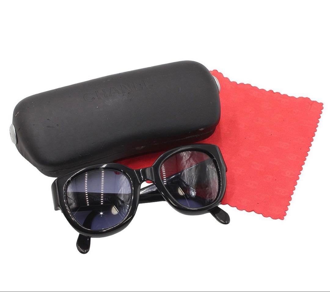 Chanel Side Logo Sunglasses Eyewear — view 2