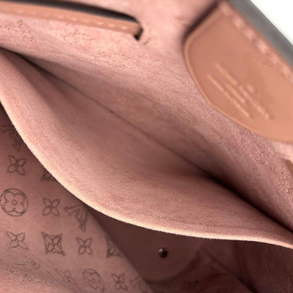 Louis Vuitton Mahina Girolatta Magnolia Handbag Pink — view 4