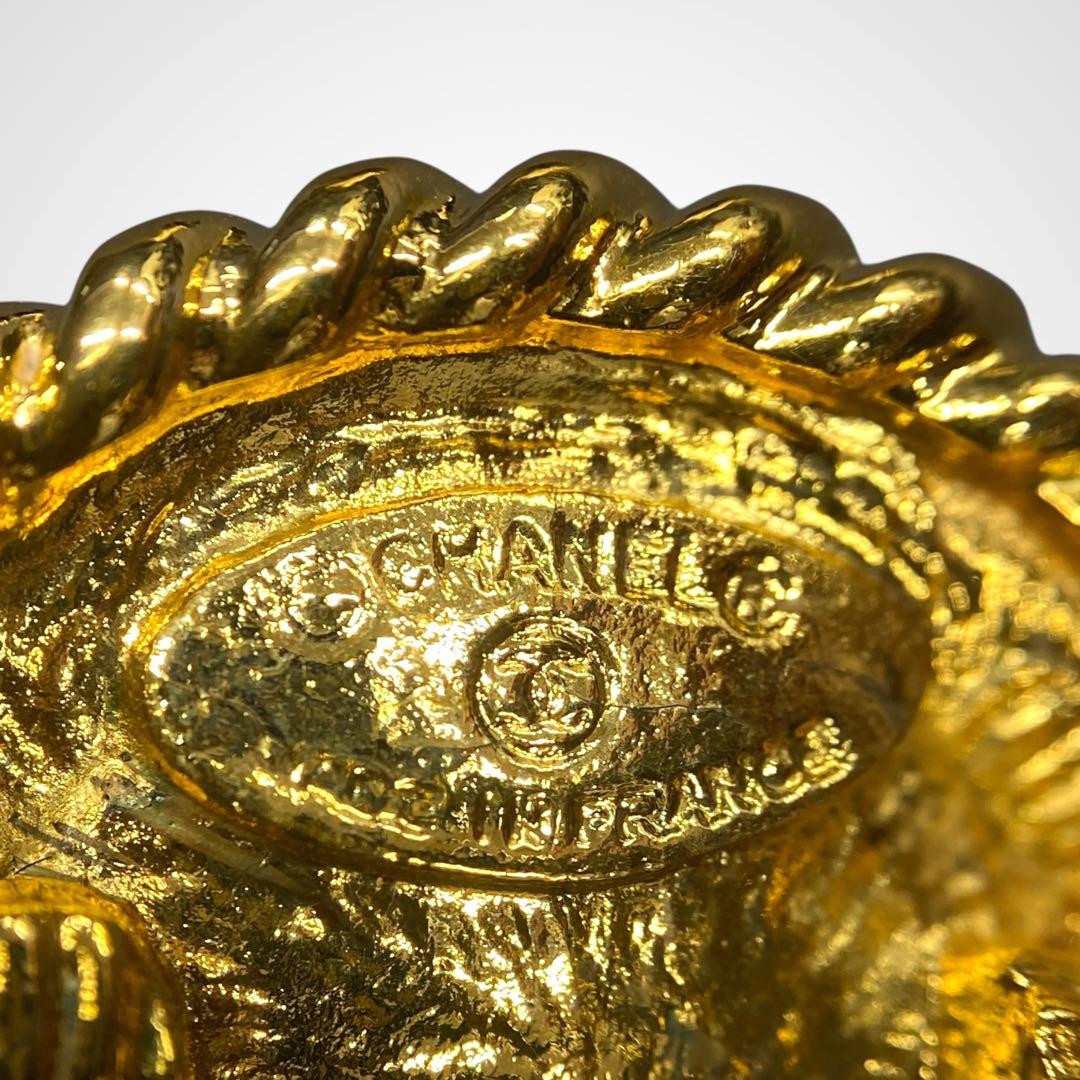 Chanel Faux Pearl Gold Earrings F_090