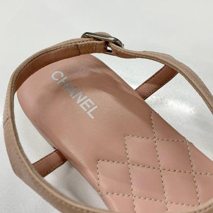 Chanel CC Logo Quilted Leather Thong Sandals Pink — view 7