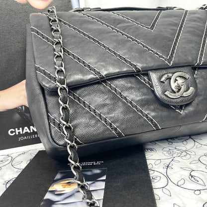 Chanel Double Flap 2-Way Chevron Bag — view 4