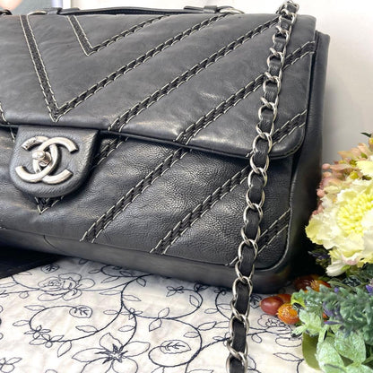 Chanel Double Flap 2-Way Chevron Bag — view 5