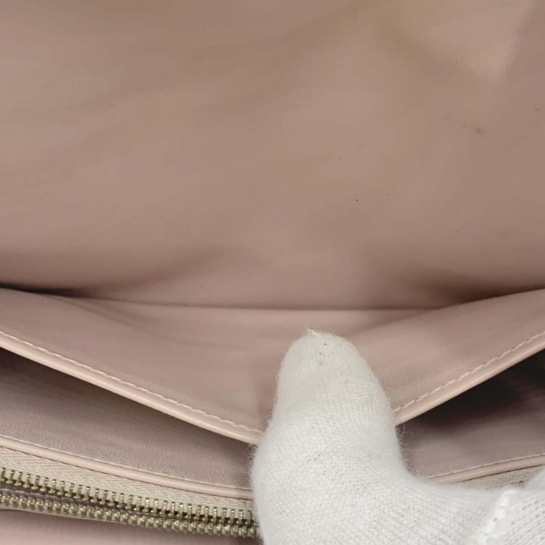 Louis Vuitton Portefeuille Sarah Chain Vernis Flat