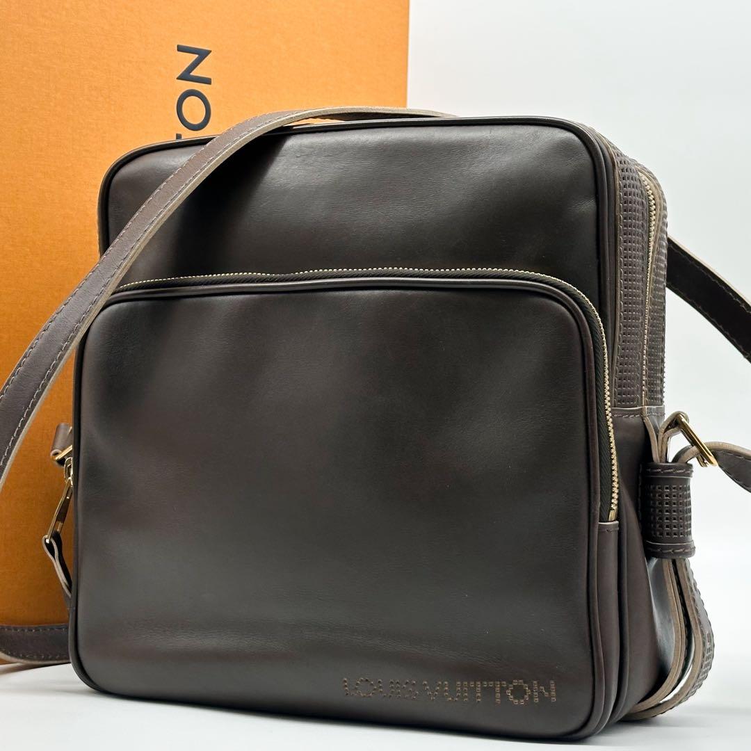 Louis Vuitton Trotteur GM Cuir Bequia Shoulder