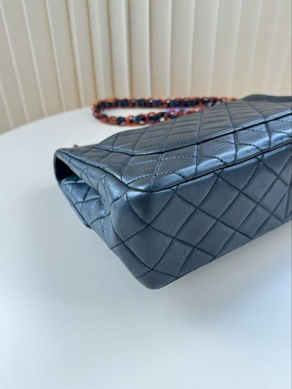 Chanel Tortoiseshell Jumbo Quilted Lambskin — view 4