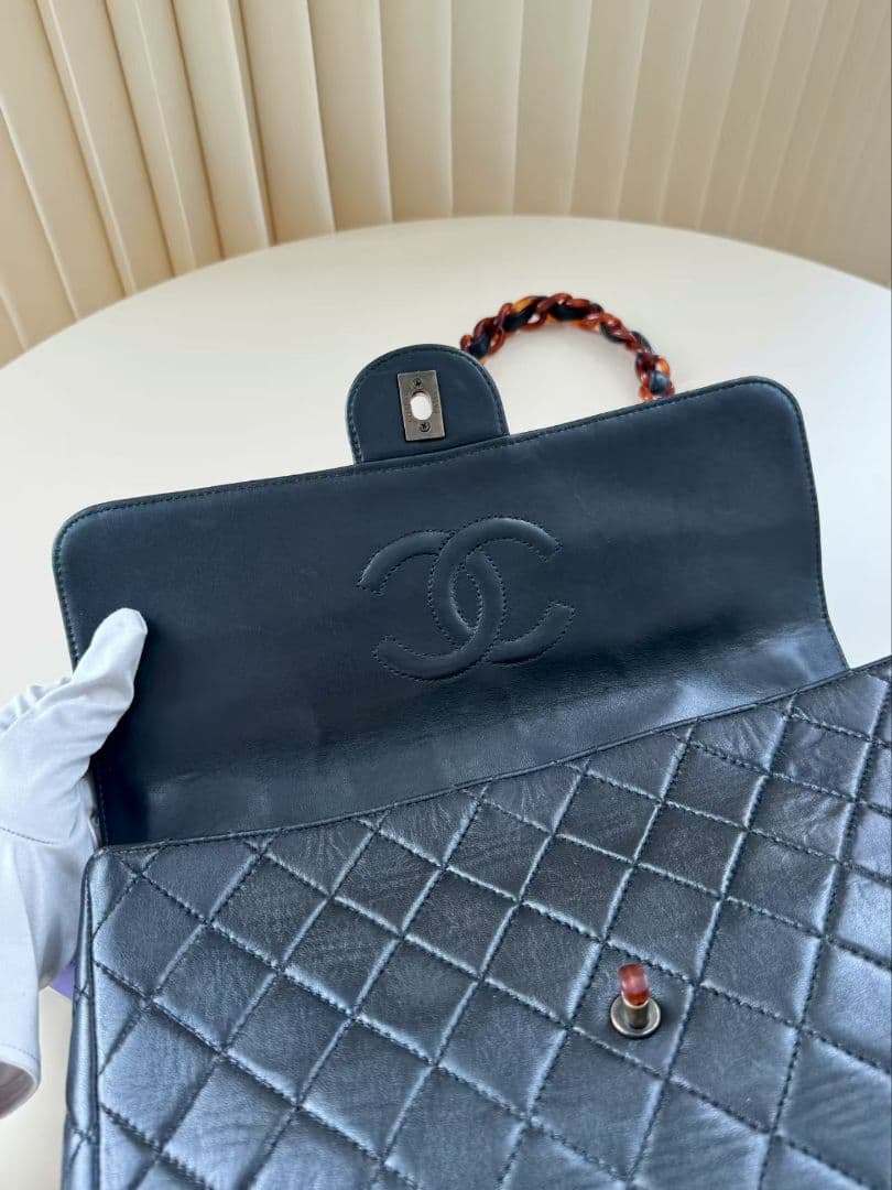 Chanel Tortoiseshell Jumbo Quilted Lambskin — view 6