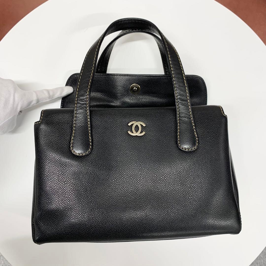 Chanel Caviar Leather CC Logo Tote Black — view 8
