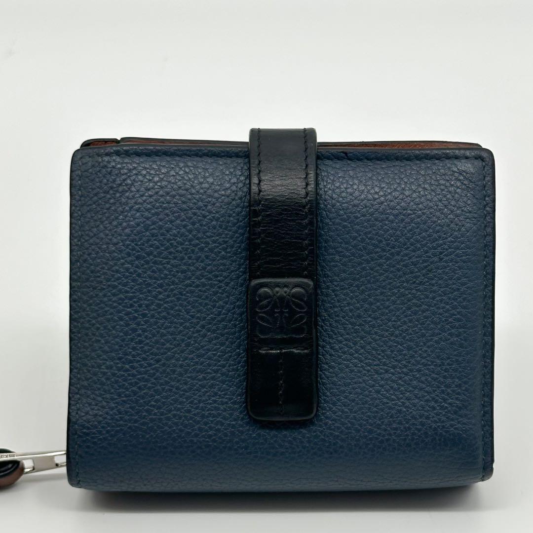 Loewe Vertical Wallet Small Compact Anagram Bifold — view 2