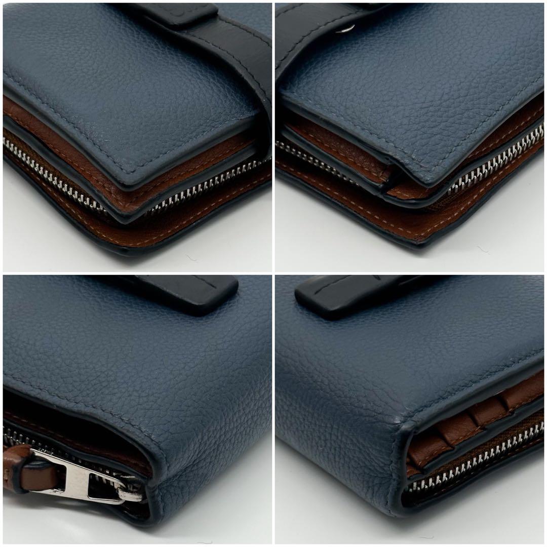Loewe Vertical Wallet Small Compact Anagram Bifold — view 5