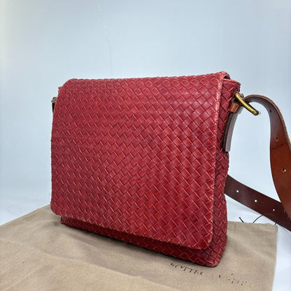 Bottega Veneta Intrecciato Shoulder Bag — view 2