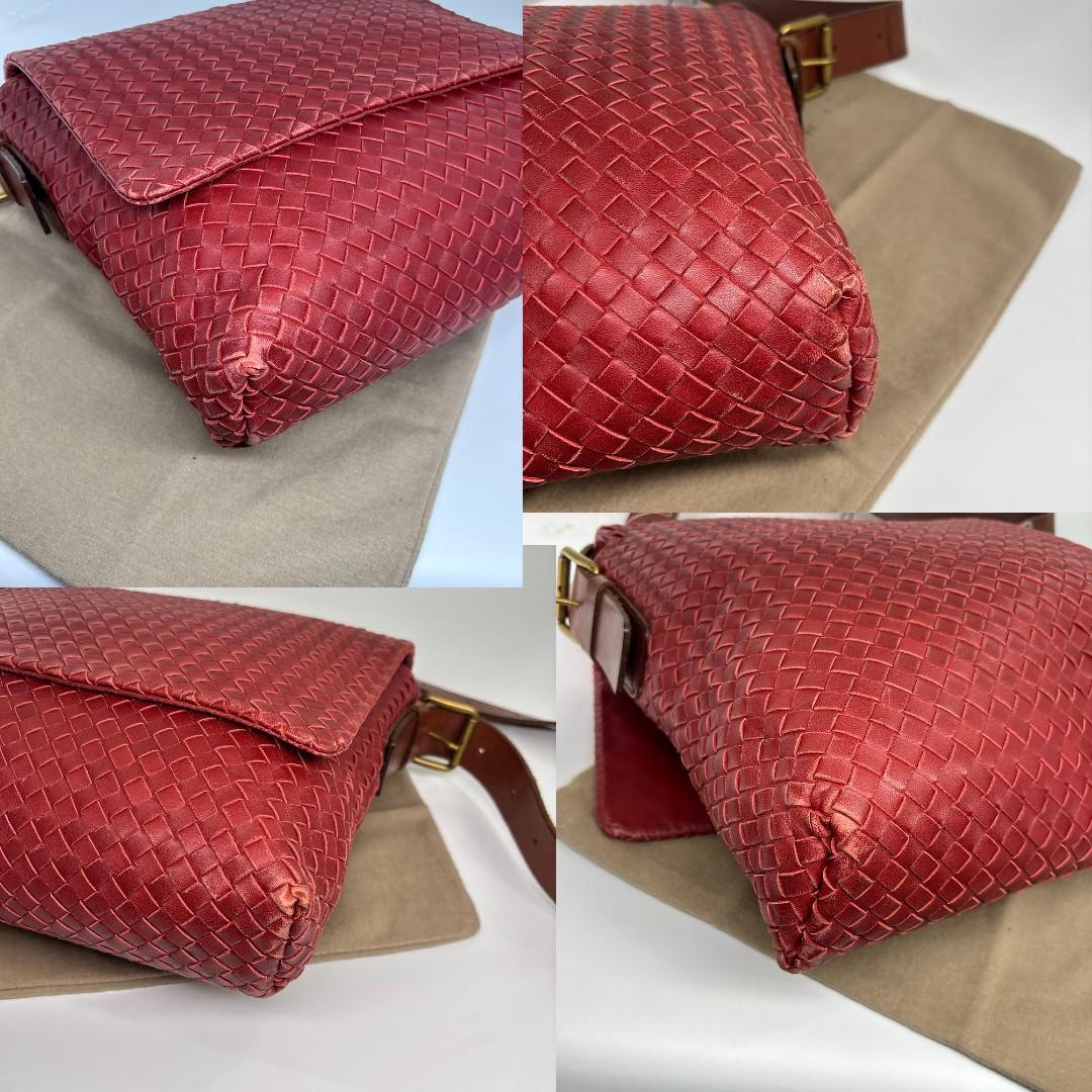 Bottega Veneta Intrecciato Shoulder Bag — view 7