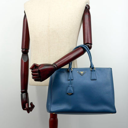 Prada Saffiano Galleria Large Leather Triangle Logo — view 5