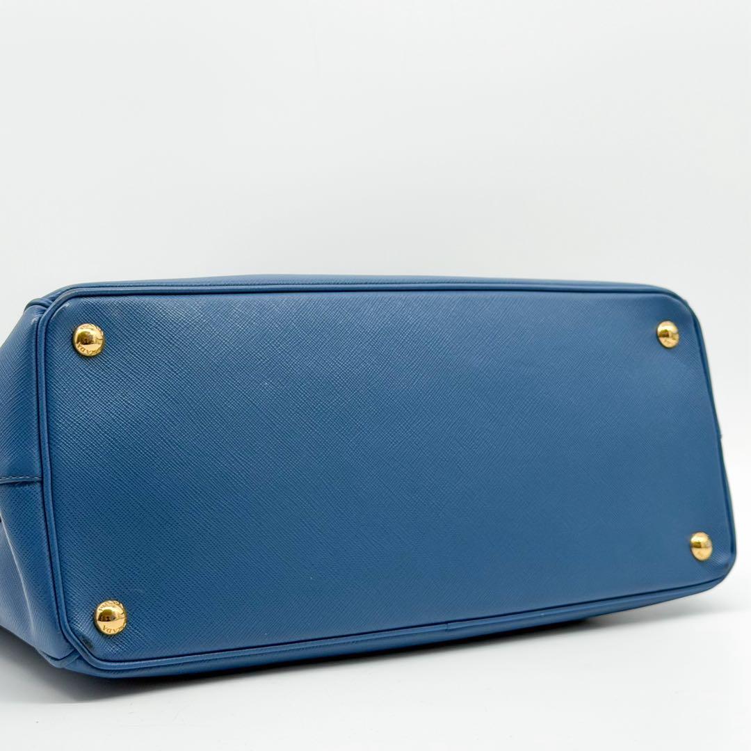 Prada Saffiano Galleria Large Leather Triangle Logo — view 7
