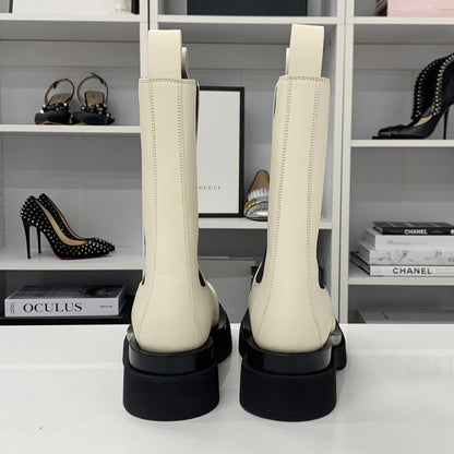 Unused Bottega Veneta Lug Chelsea Boots Side Gore Middle Boots