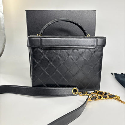 Ultra Chanel CC Bicolore Vanity Shoulder Bag Handbag