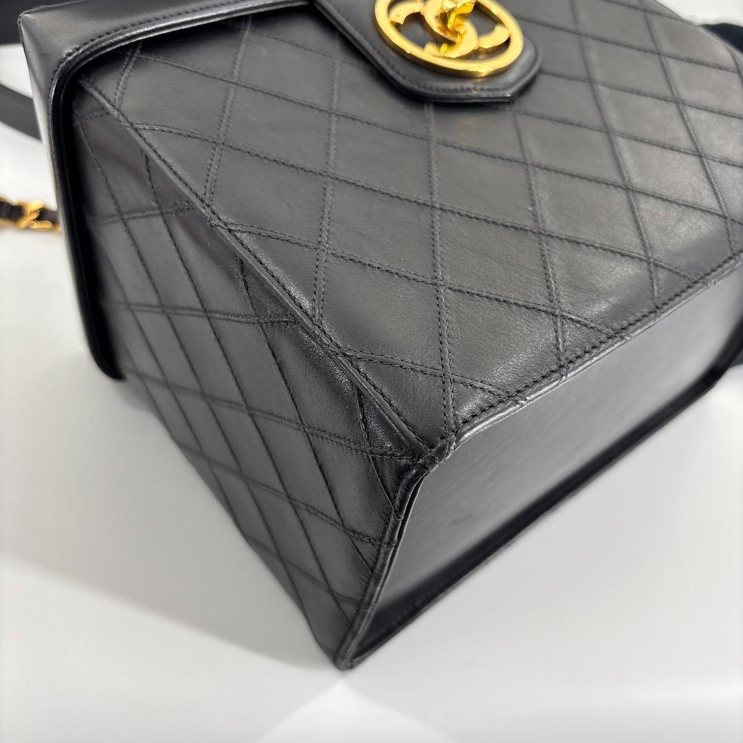Ultra Chanel CC Bicolore Vanity Shoulder Bag Handbag
