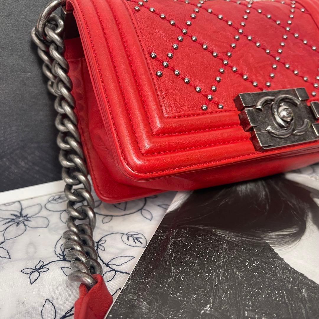 Chanel Quilted Chain Shoulder — view 3