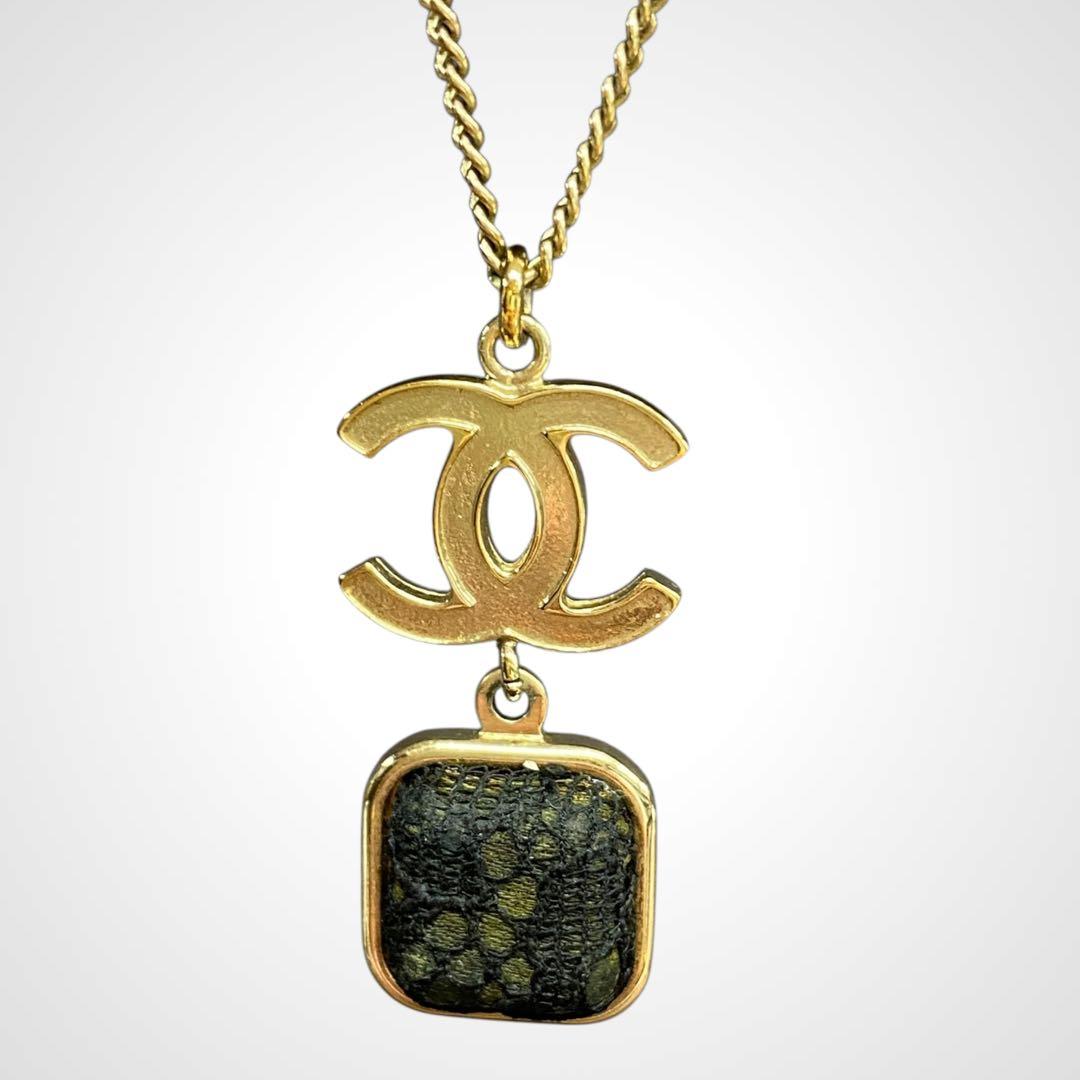 Chanel Gold Coco Mark Necklace I_140