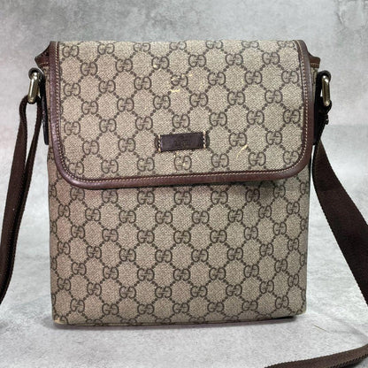 Gucci GG Shoulder Bag Brown Beige Leather Logo — view 2