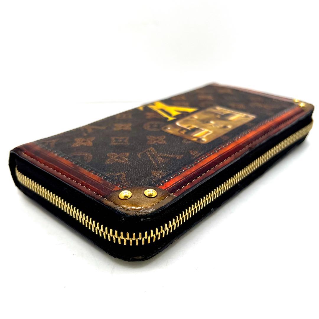Louis Vuitton Trunk Time Zippy — view 8