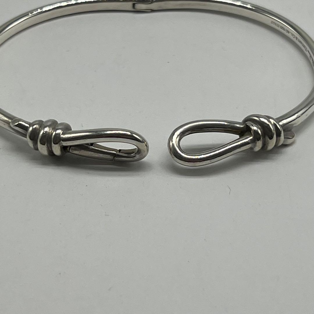 Tiffany & Co Paloma Picasso Knot Hinge Bangle Bracelet — view 8
