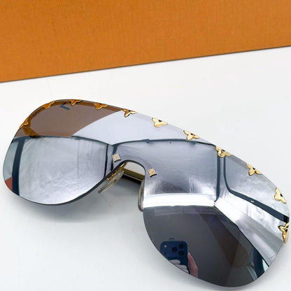 Louis Vuitton Mirror Sunglasses Flower Monogram Gold Eyewear — view 4