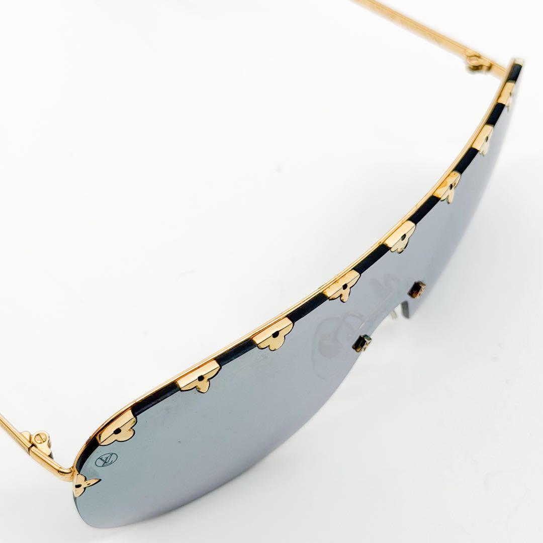 Louis Vuitton Mirror Sunglasses Flower Monogram Gold Eyewear — view 7