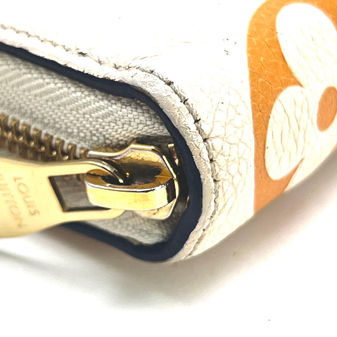 Louis Vuitton Bicolor Monogram Empreinte Cream Saffron Wallet — view 8