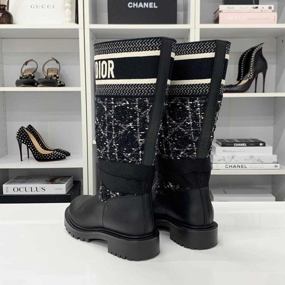 Dior D-major Cannage Ankle Boots — view 4