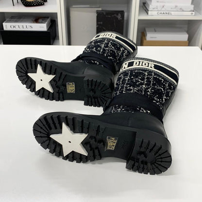 Dior D-major Cannage Ankle Boots — view 6