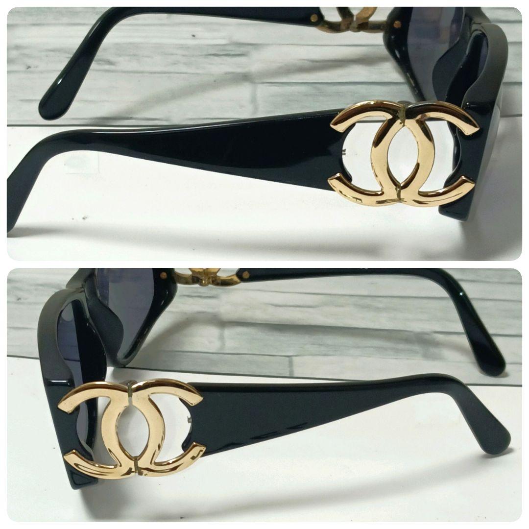 Chanel Sunglasses CC Logo Black Gold Wellington Eyewear — view 2