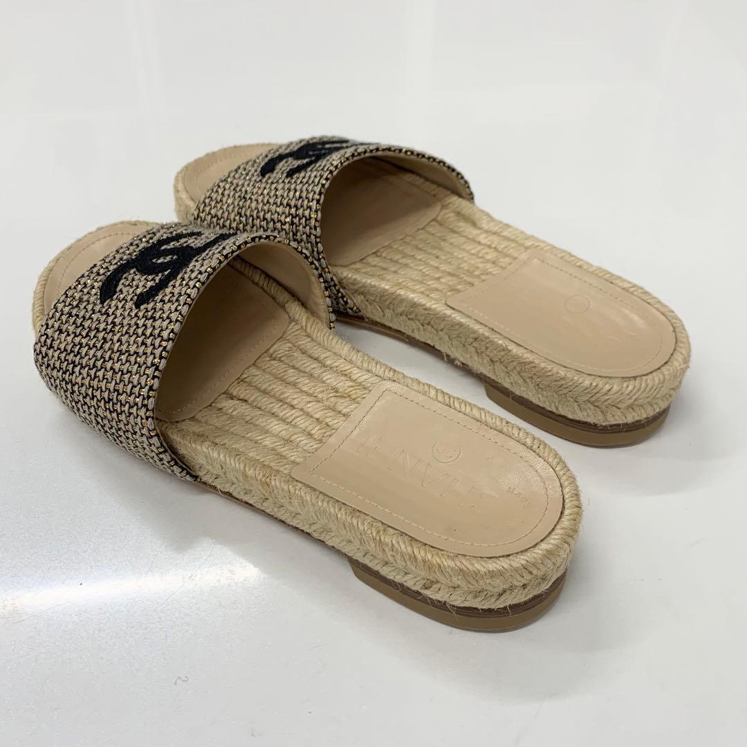 Chanel CC Logo Fabric Sandals Beige Gold — view 4