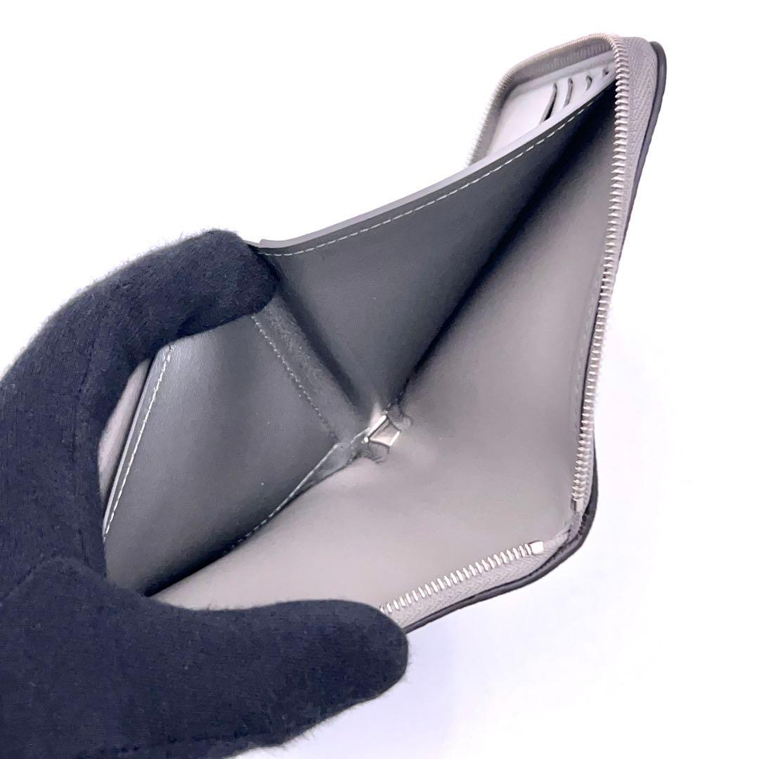 Louis Vuitton Mahina Metallic Gray Zippy Compact Wallet Handbag — view 4