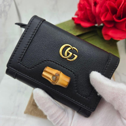 Gucci Fold Wallet GG Bamboo Diana — view 3