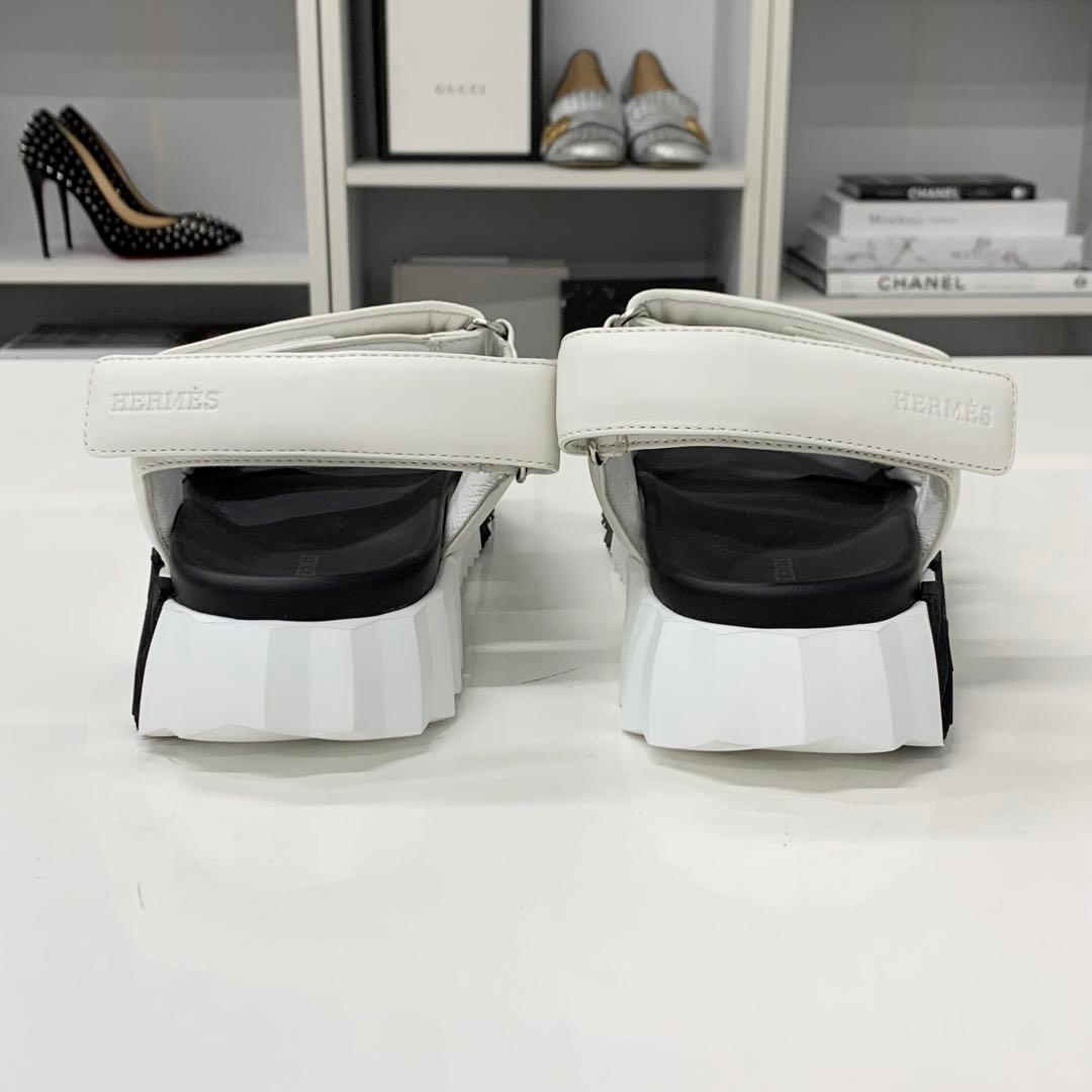 Hermes Junior Logo Leather Velcro Sandals White Black — view 6