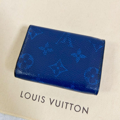 Louis Vuitton Discovery Taiga Llama Compact Trifold Wallet